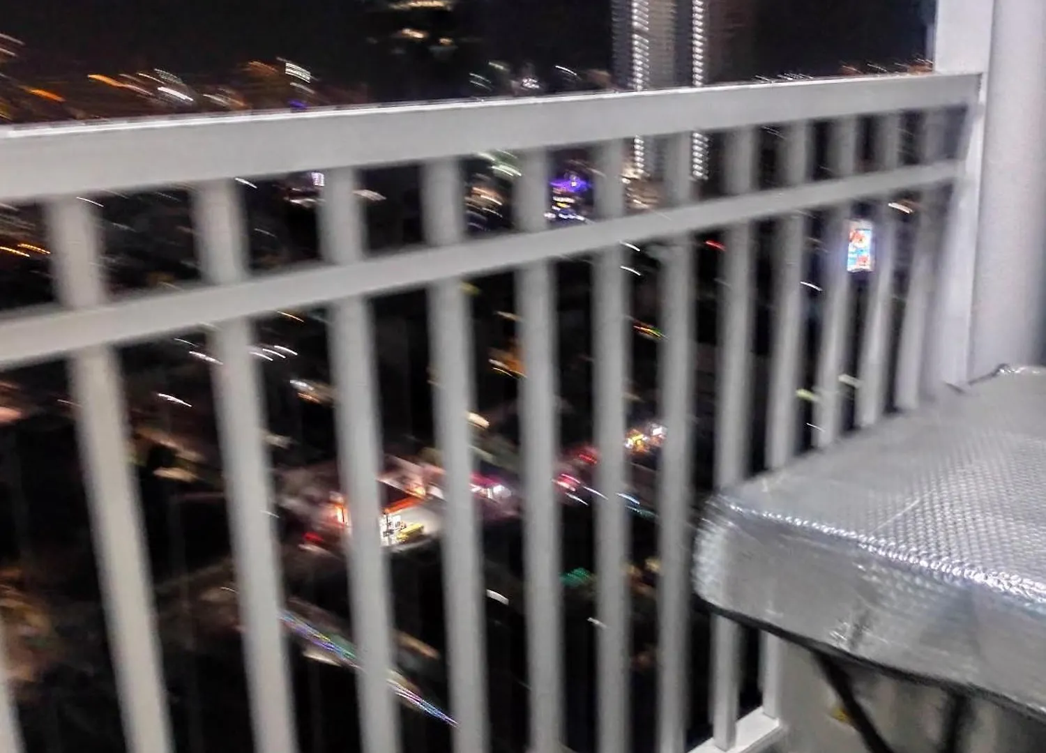 Smdc Breeze Residence Pasay Aparthotel