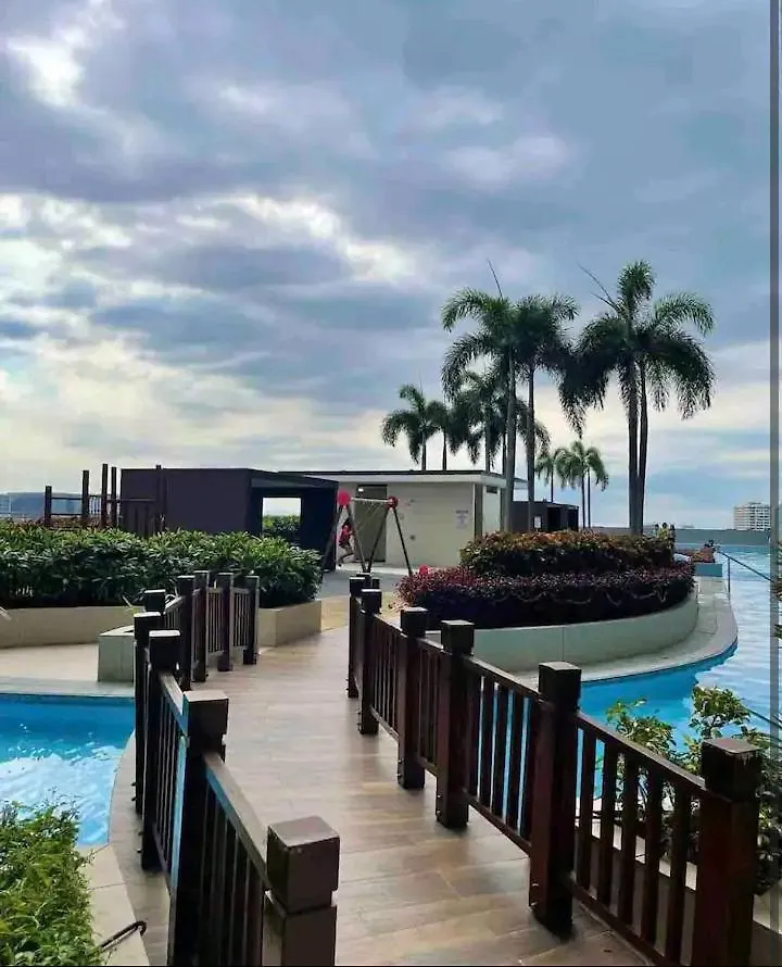 Smdc Breeze Residence Pasay Aparthotel