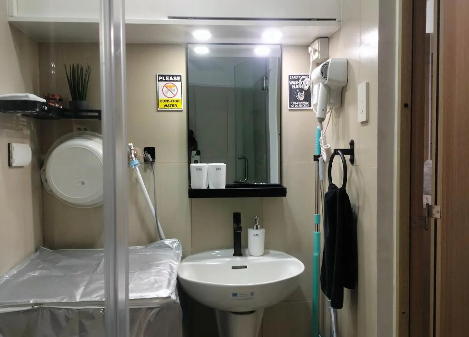Smdc Breeze Residence Pasay 0*,  Filipíny