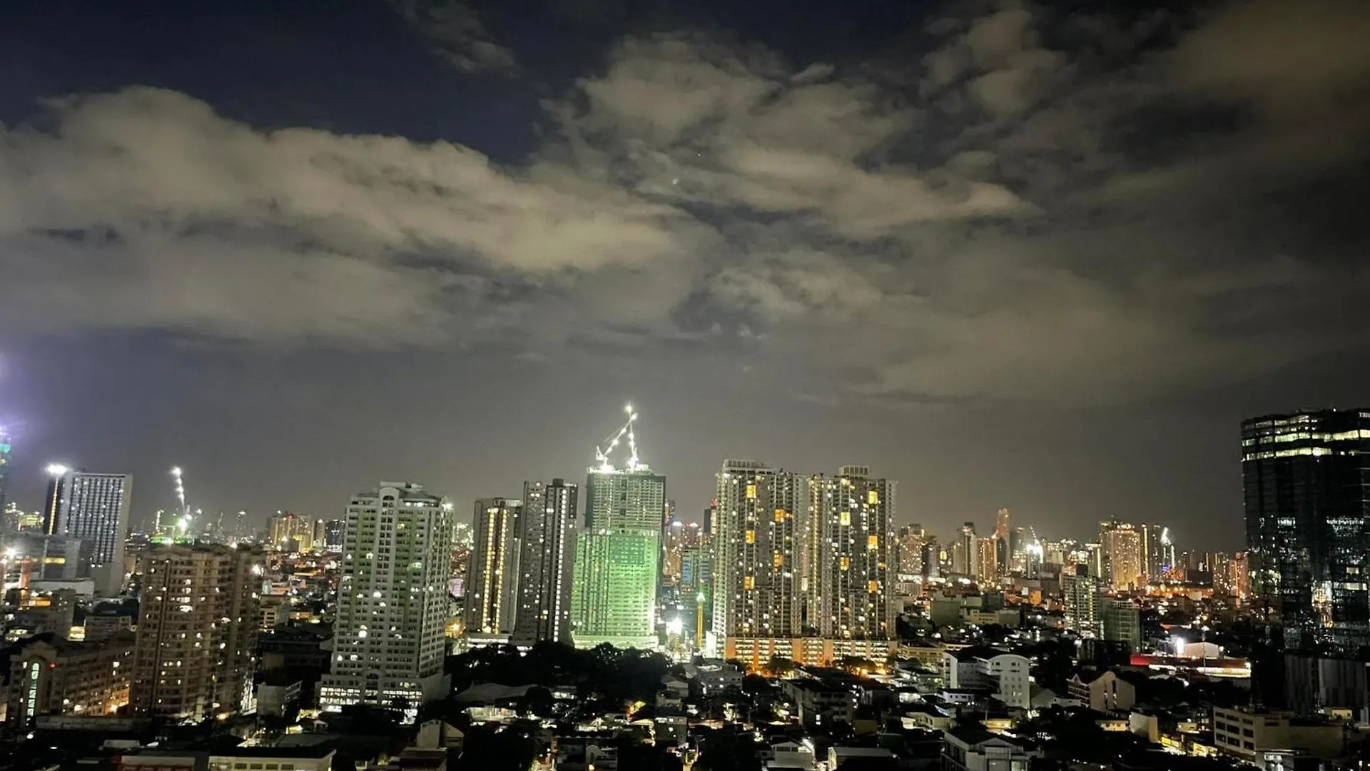 Aparthotel Smdc Breeze Residence Pasay